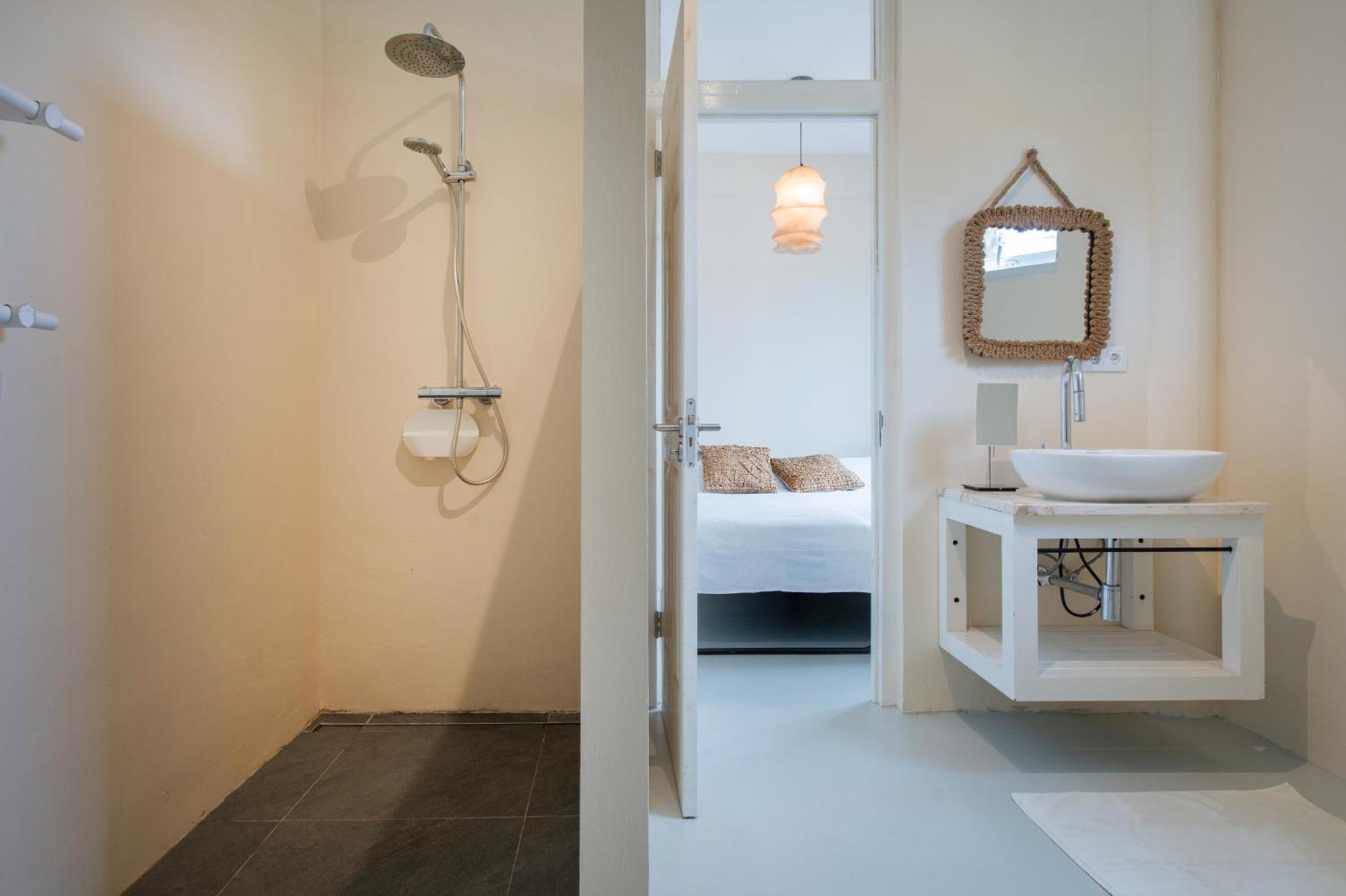 Villa At Secured Gated Resort Near Mambo Beach! Віллемстад Екстер'єр фото