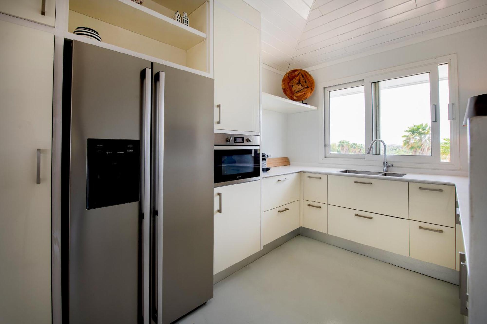 Villa At Secured Gated Resort Near Mambo Beach! Віллемстад Екстер'єр фото